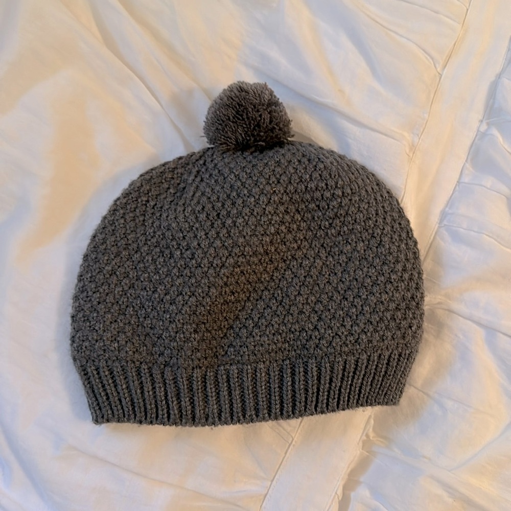 Zara Knit Hat - Picture 2 of 3